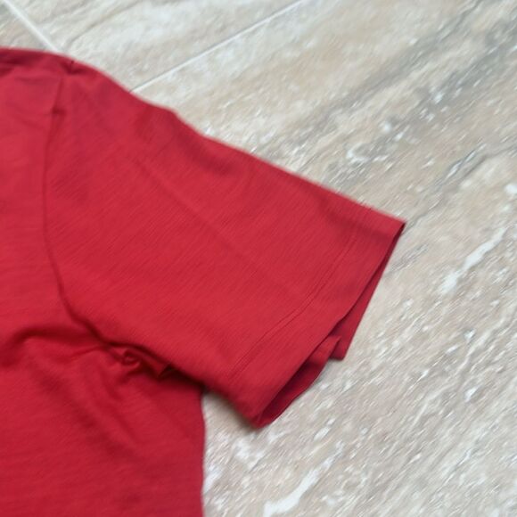 Nike red dry fit short sleeve t-shirt – XL - Picture 3 of 5